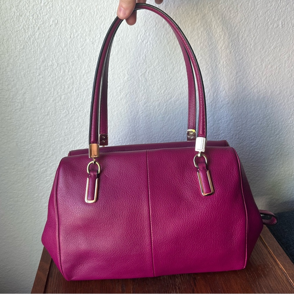 Coach Magenta Leather Shoulder Bag - Picture 3 of 6